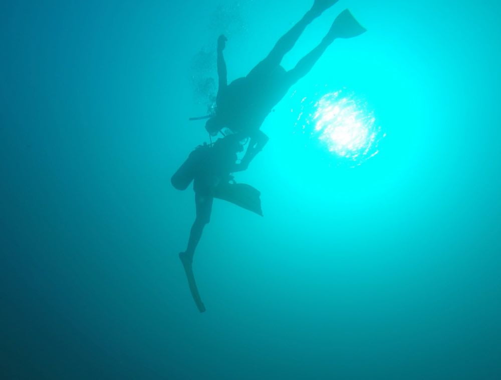 Image of Ian and diver master taken from below