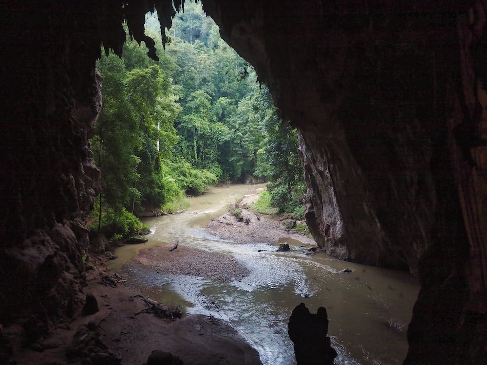 Tham Lod Cave entrance