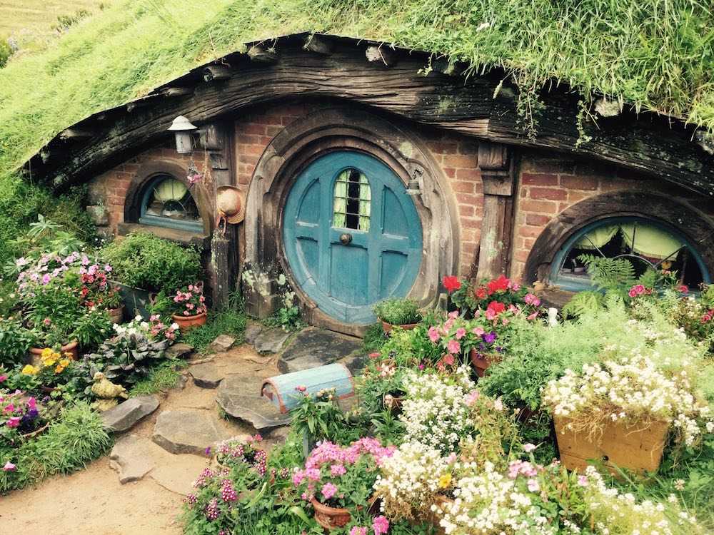 Hobbit House - green door