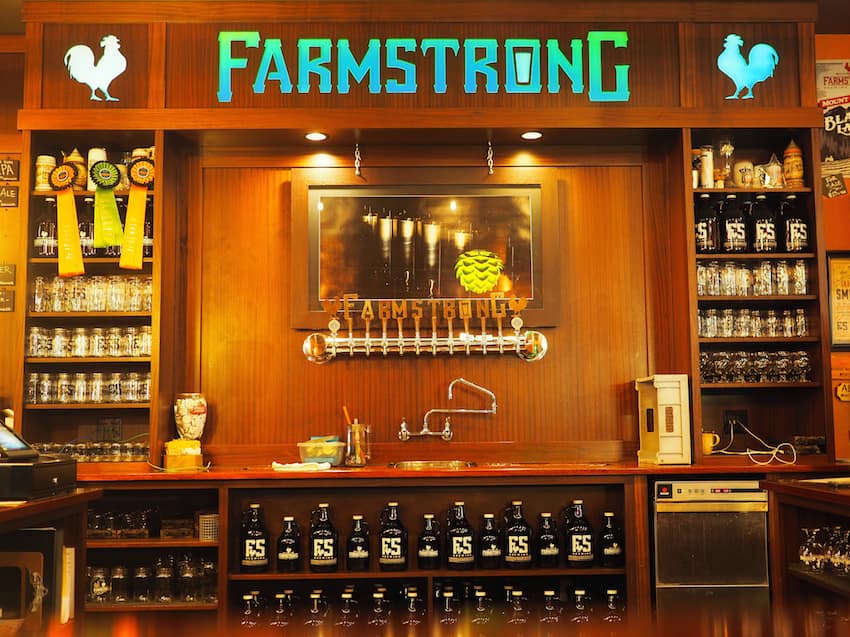 Farmstrong Brewery bar Mount Vernon