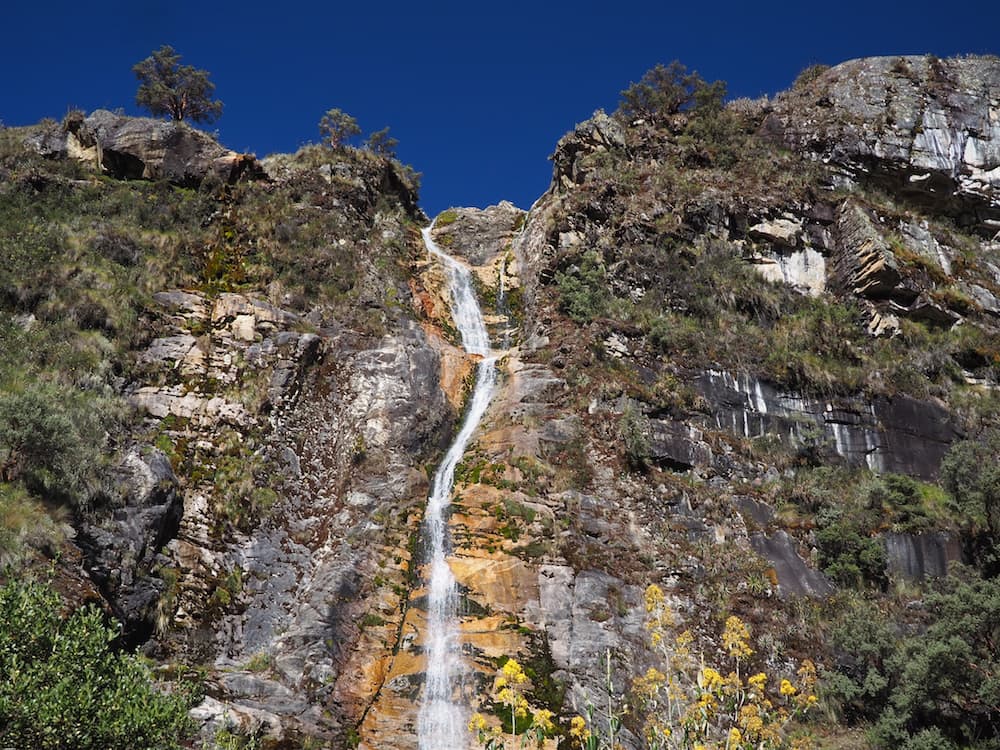 Waterfall on the Laguna 69 trail