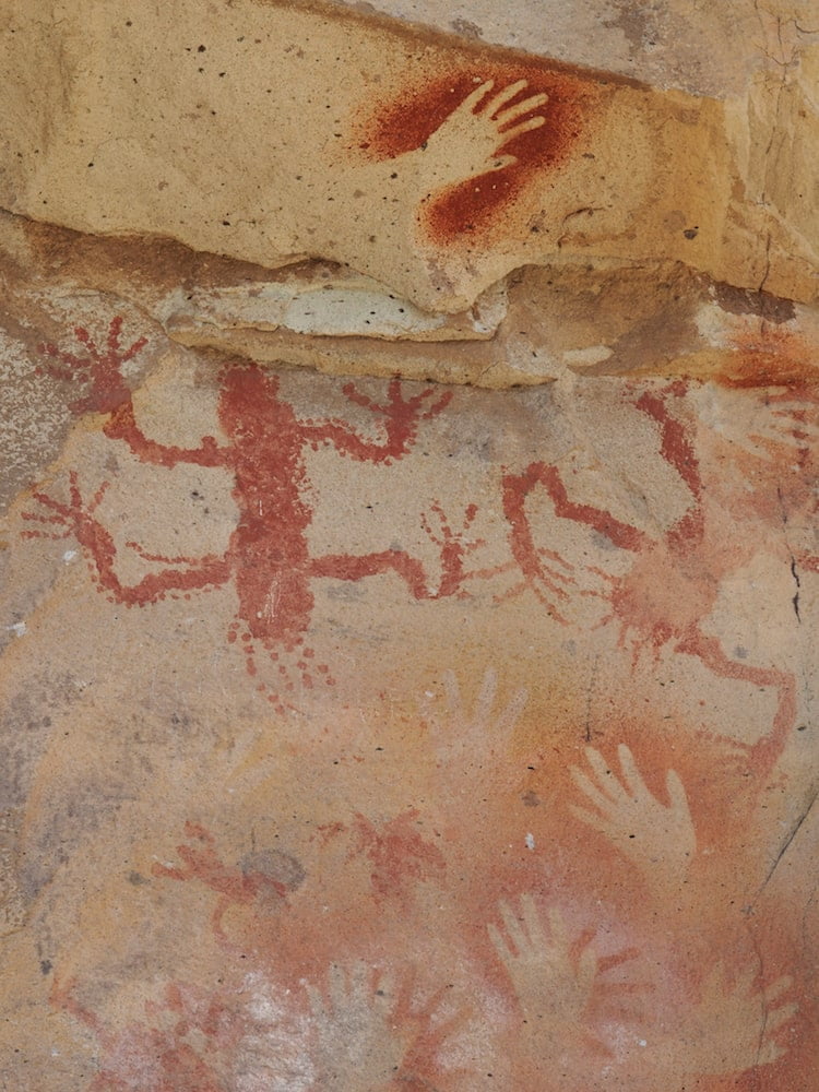 Rock art in Cueva de las Manos