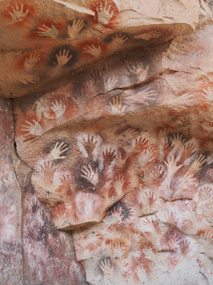 Rock art in Cueva de las Manos