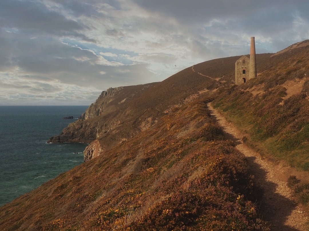 Wheal Coates, Cornish Coastline A stone chimney stands alone on a clifftop with the sea to the right