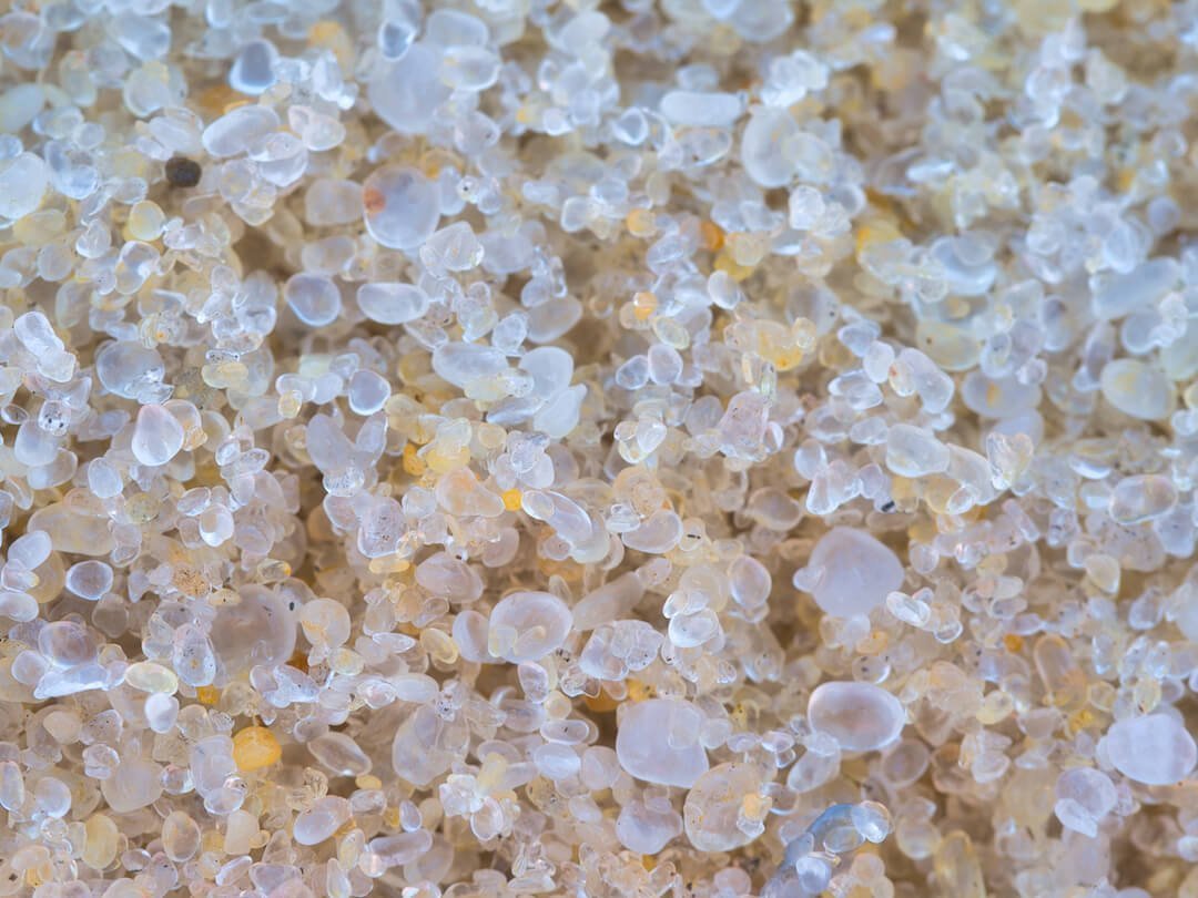 Grains of sand on Praia de Itaipuacu