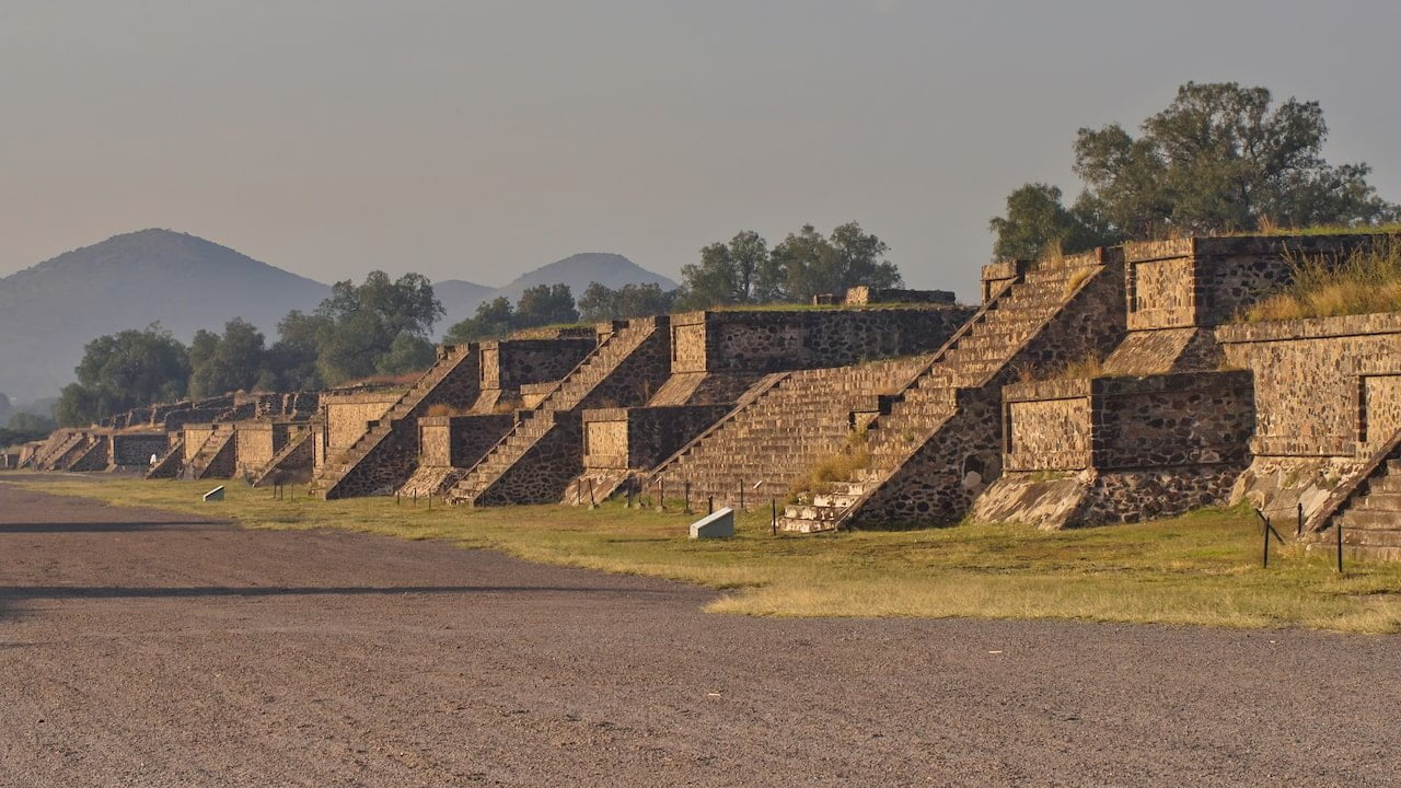 Stepped buildings in the Avenue of the Dead